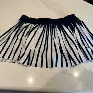 Fila tennis skirt. Large navy and white pleated